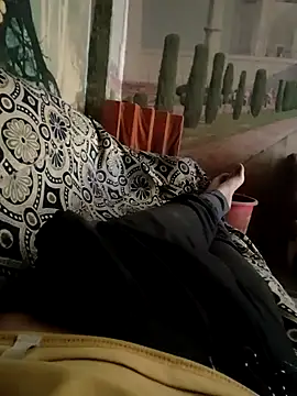 royall queen online show from March 17, 2025, 7:35 am