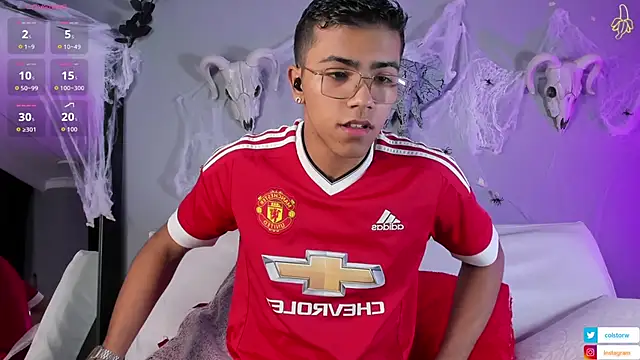 Snapshot of Colstorw_ chatting on October 23, 2025, 10:36 am Colstorw online show from October 23, 2025, 10:36 am