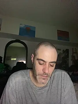 kyle67154 online show from April 13, 2026, 4:49 am