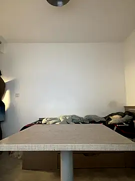 Snapshot of Renoirmonter chatting on October 14, 2025, 5:41 am Renoirmonter online show from October 14, 2025, 5:41 am