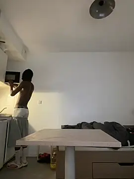 Renoirmonter online show from January 11, 2026, 9:05 am