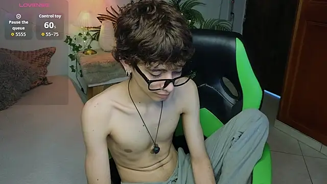 Matty Sparkk online show from May 26, 2026, 1:20 pm