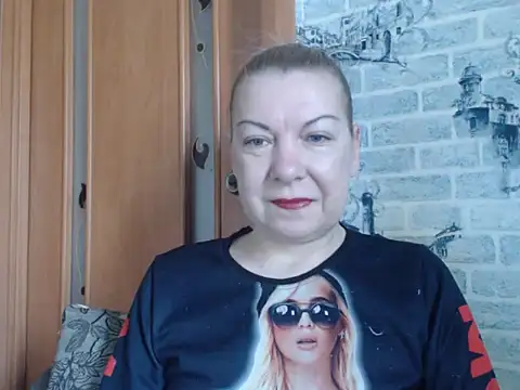 Lillia Ray online show from February 1, 2026, 8:45 am