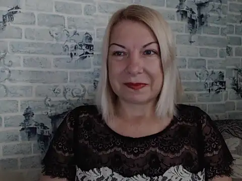 Snapshot of Lillia_Ray chatting on September 23, 2025, 4:41 am Lillia Ray online show from September 23, 2025, 4:41 am