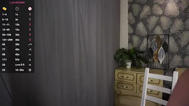 Snapshot of SibleyAllston chatting on October 3, 2025, 5:25 pm SibleyAllston online show from October 3, 2025, 5:25 pm