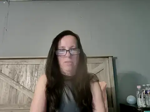 Snapshot of peachgoddess chatting on March 21, 2025, 8:18 pm peachgoddess online show from March 21, 2025, 8:18 pm