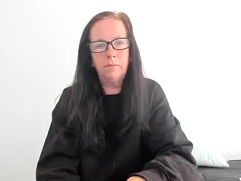 peachgoddess online show from March 16, 2026, 1:37 pm