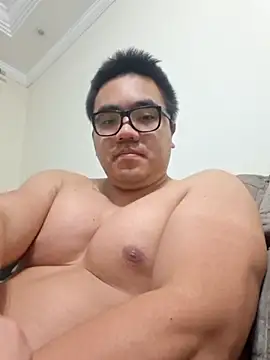 awesometeacher33 online show from May 8, 2026, 3:54 am
