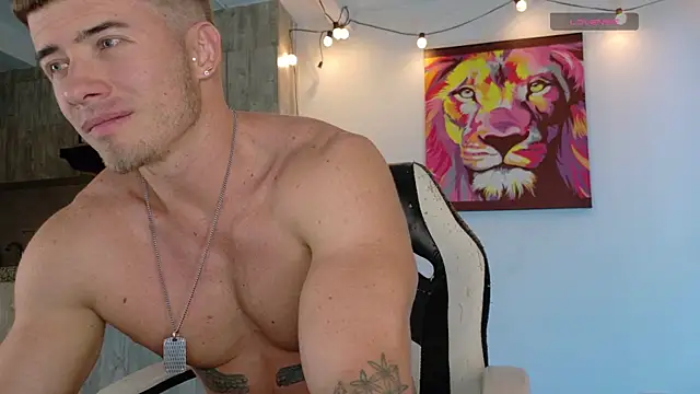 Ryannblue07 online show from May 10, 2026, 10:22 pm