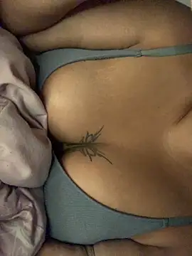 mariabootyyy online show from September 17, 2025, 8:33 pm