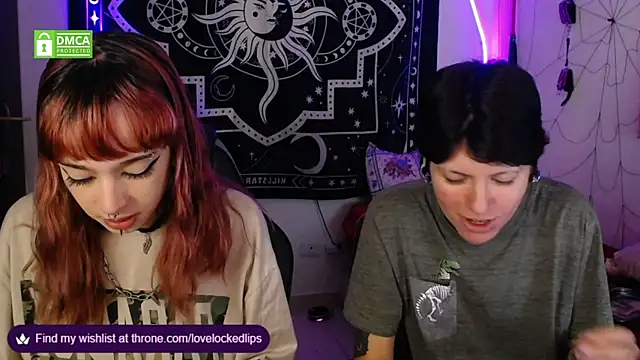 Snapshot of lovelockedlips chatting on October 15, 2025, 4:33 am lovelockedlips online show from October 15, 2025, 4:33 am