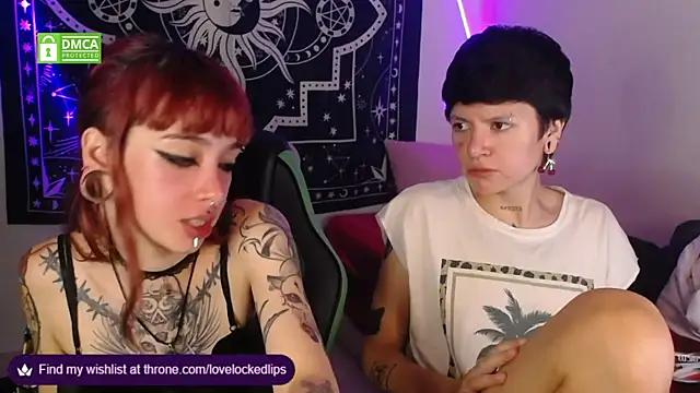 Snapshot of lovelockedlips chatting on September 10, 2025, 12:31 am lovelockedlips online show from September 10, 2025, 12:31 am