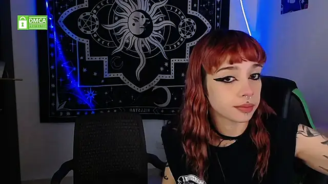 Snapshot of lovelockedlips chatting on October 11, 2025, 3:07 am lovelockedlips online show from October 11, 2025, 3:07 am