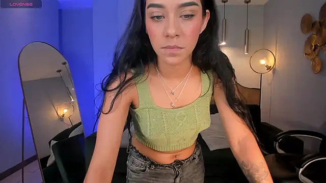 Snapshot of AmaliaCrus chatting on September 12, 2025, 8:19 pm AmaliaCrus online show from September 12, 2025, 8:19 pm