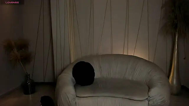 Snapshot of AmaliaCrus chatting on September 19, 2025, 8:24 pm AmaliaCrus online show from September 19, 2025, 8:24 pm