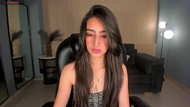 Snapshot of LarisaSmirnov chatting on September 17, 2025, 4:36 am LarisaSmirnov online show from September 17, 2025, 4:36 am