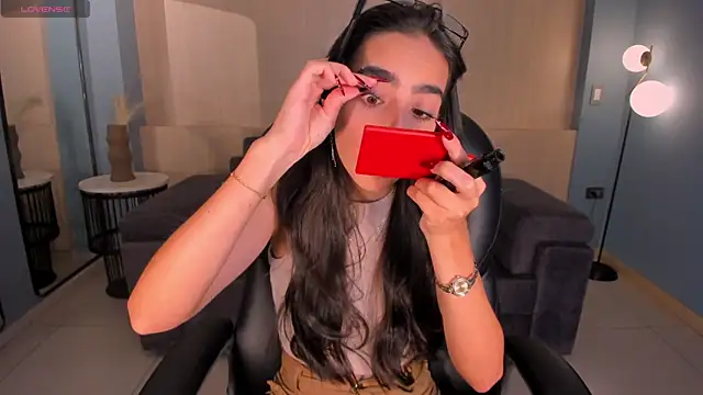 Snapshot of LarisaSmirnov chatting on February 14, 2026, 5:07 am LarisaSmirnov online show from February 14, 2026, 5:07 am