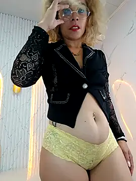 Snapshot of ferchisconejita chatting on September 25, 2025, 2:34 pm ferchisconejita online show from September 25, 2025, 2:34 pm