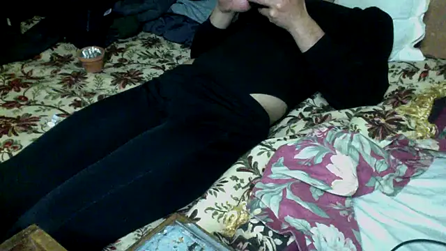 Snapshot of JoaoPinto0 chatting on November 8, 2025, 12:36 am JoaoPinto0 online show from November 8, 2025, 12:36 am