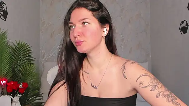 babyisperfect online show from October 21, 2025, 3:28 am