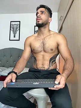 Maximiliano ford online show from September 25, 2025, 10:43 am