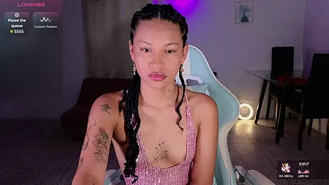 Snapshot of eleselas chatting on October 27, 2025, 12:00 am eleselas online show from October 27, 2025, 12:00 am