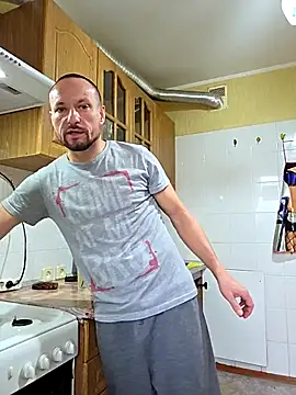 Snapshot of Masya_MaxUA chatting on November 5, 2025, 11:24 am Masya MaxUA online show from November 5, 2025, 11:24 am