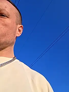 Snapshot of Masya_MaxUA chatting on March 21, 2025, 2:40 pm Masya MaxUA online show from March 21, 2025, 2:40 pm