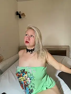 Nikusia online show from October 11, 2025, 5:41 am