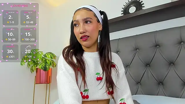 nina blake online show from September 23, 2025, 2:29 am