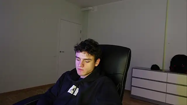 Brad Holloway online show from October 25, 2025, 7:36 pm