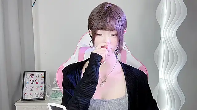 Snapshot of Gogo-888 chatting on September 27, 2025, 12:00 pm Gogo-888 online show from September 27, 2025, 12:00 pm