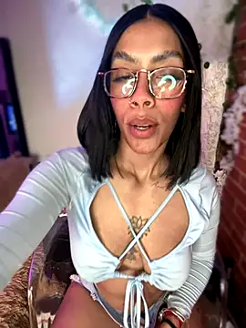 Fiorella-Bossh online show from September 11, 2025, 8:25 am