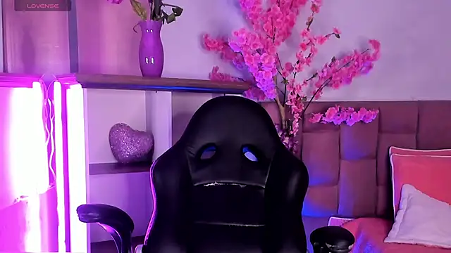 Snapshot of Zamantta chatting on September 19, 2025, 4:49 am Zamantta online show from September 19, 2025, 4:49 am