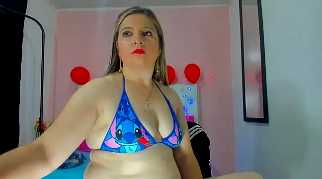 Snapshot of Samanta_SS chatting on March 17, 2025, 9:12 am Samanta SS online show from March 17, 2025, 9:12 am