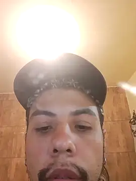 Snapshot of Fernandobs_ chatting on March 15, 2025, 10:33 pm Fernandobs online show from March 15, 2025, 10:33 pm