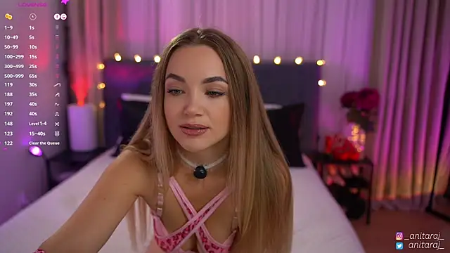 Snapshot of anitaraj_ chatting on September 27, 2025, 10:27 pm anitaraj online show from September 27, 2025, 10:27 pm