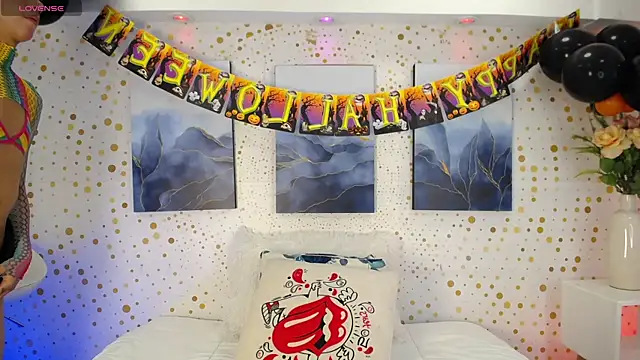 Andy Leex online show from October 18, 2025, 8:44 pm