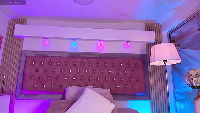 Andy Leex online show from March 12, 2026, 8:46 pm