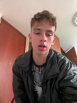 LiamWildx20 online show from March 22, 2026, 7:59 pm