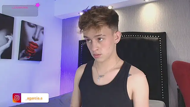 Snapshot of LiamWildx20 chatting on February 7, 2026, 4:20 am LiamWildx20 online show from February 7, 2026, 4:20 am