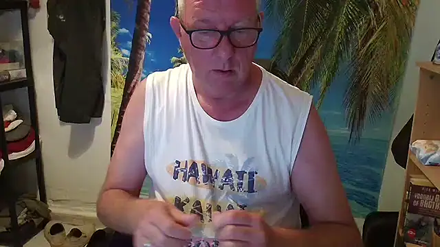 JamesBauer online show from June 11, 2026, 4:31 am