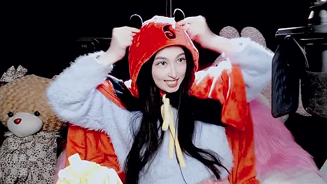 Snapshot of 9ban chatting on November 18, 2025, 10:29 am 9ban online show from November 18, 2025, 10:29 am