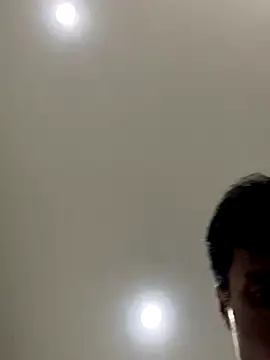 Snapshot of SCrazy59683 chatting on December 13, 2025, 10:05 pm SCrazy59683 online show from December 13, 2025, 10:05 pm