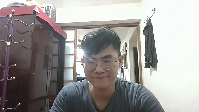 j6m4vu60 online show from October 2, 2025, 1:25 pm