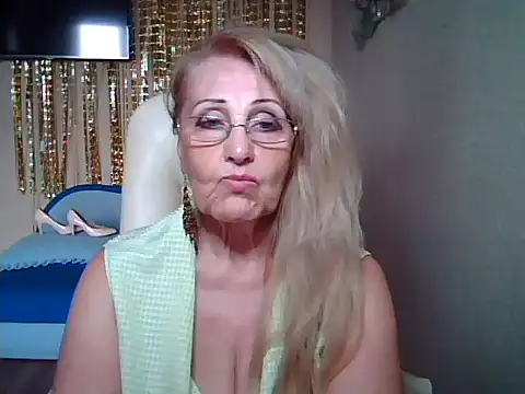 Margo Sweety online show from October 14, 2025, 6:25 am