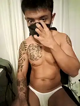 Snapshot of woldlfyboy chatting on March 16, 2025, 4:56 pm woldlfyboy online show from March 16, 2025, 4:56 pm