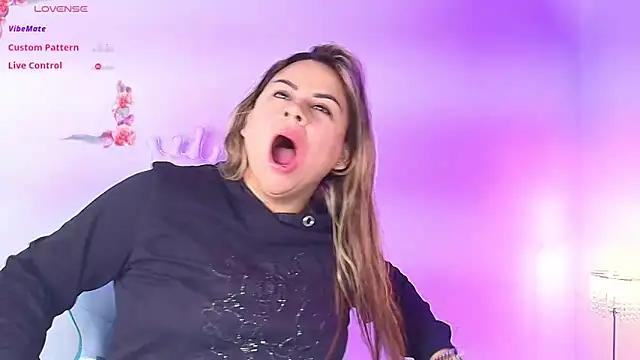 Lia adamsss online show from February 10, 2026, 3:27 am