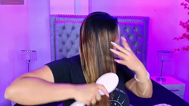 Snapshot of Lia_adamsss chatting on October 22, 2025, 3:39 am Lia adamsss online show from October 22, 2025, 3:39 am