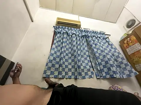 JenSen 0927 online show from October 8, 2025, 11:12 am